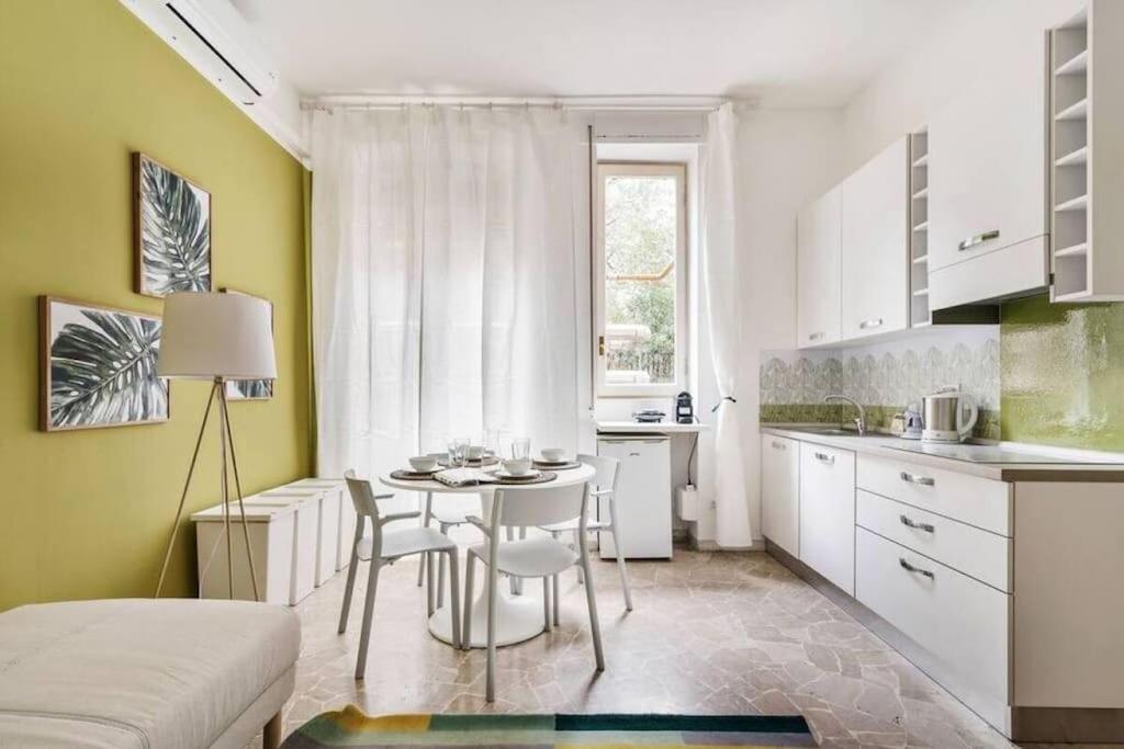 Appartamento Incantevole In Brera Мілан Екстер'єр фото